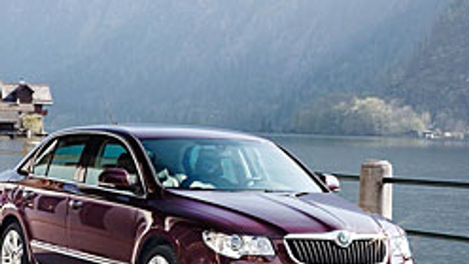 Škoda Superb z nowym silnikiem 