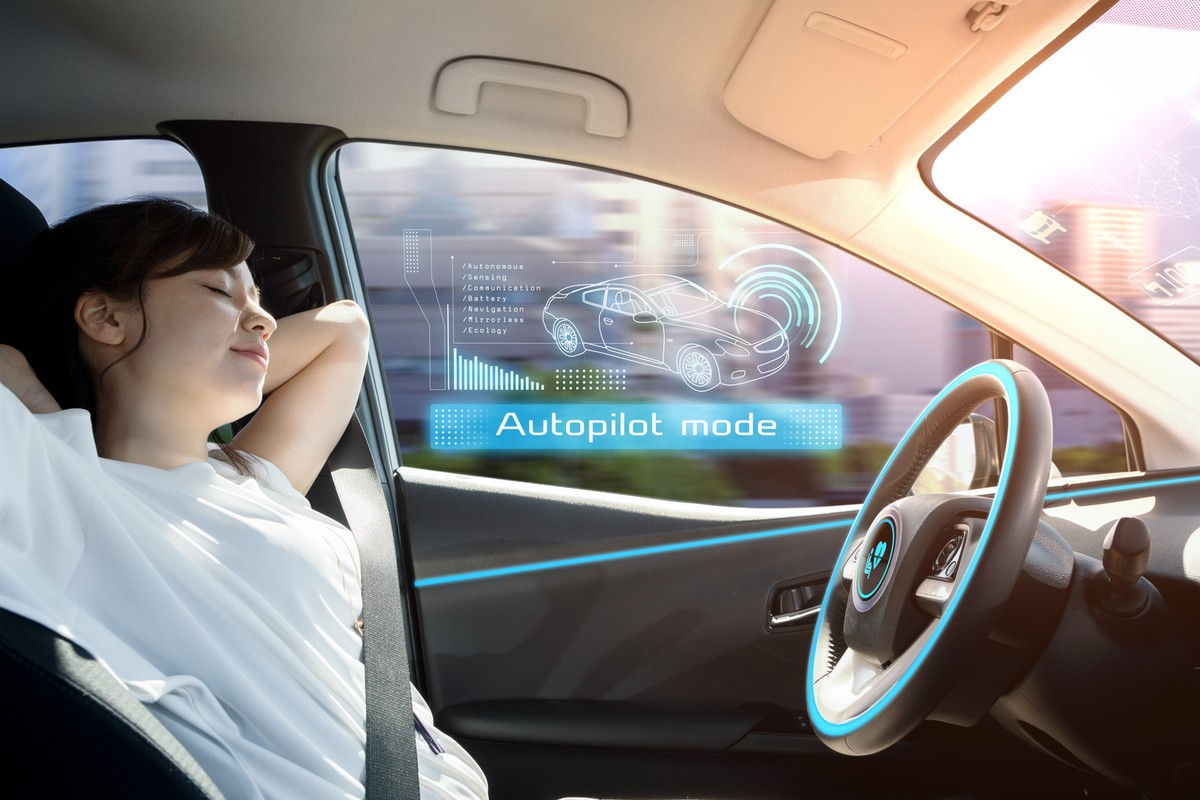 Po Polsce będą jeździć samochody autonomiczne. Rada Ministrów przyjęła projekt