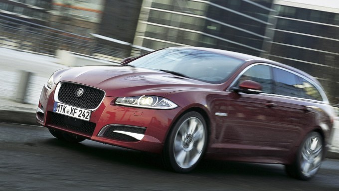 BMW 530d Touring kontra Jaguar XF Sportbrake: luksusowe kombi dla rodziny