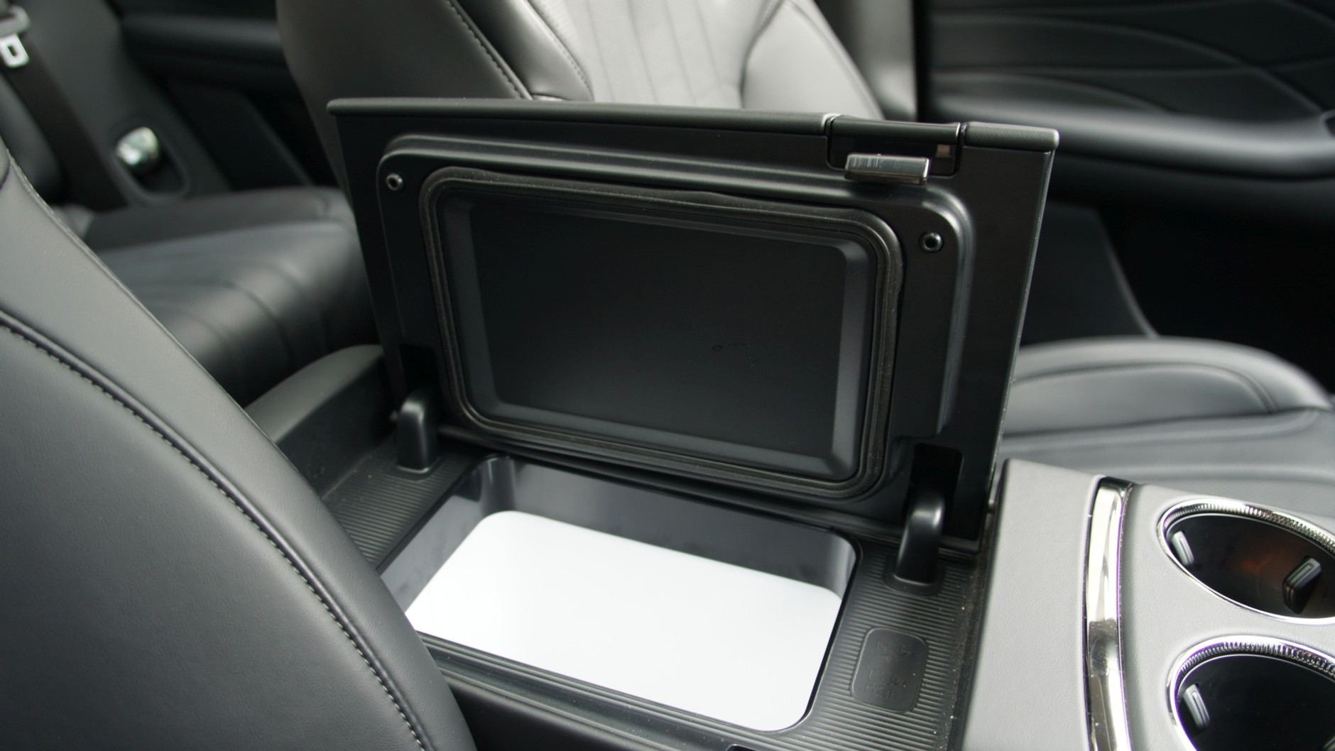 GAC Aion V