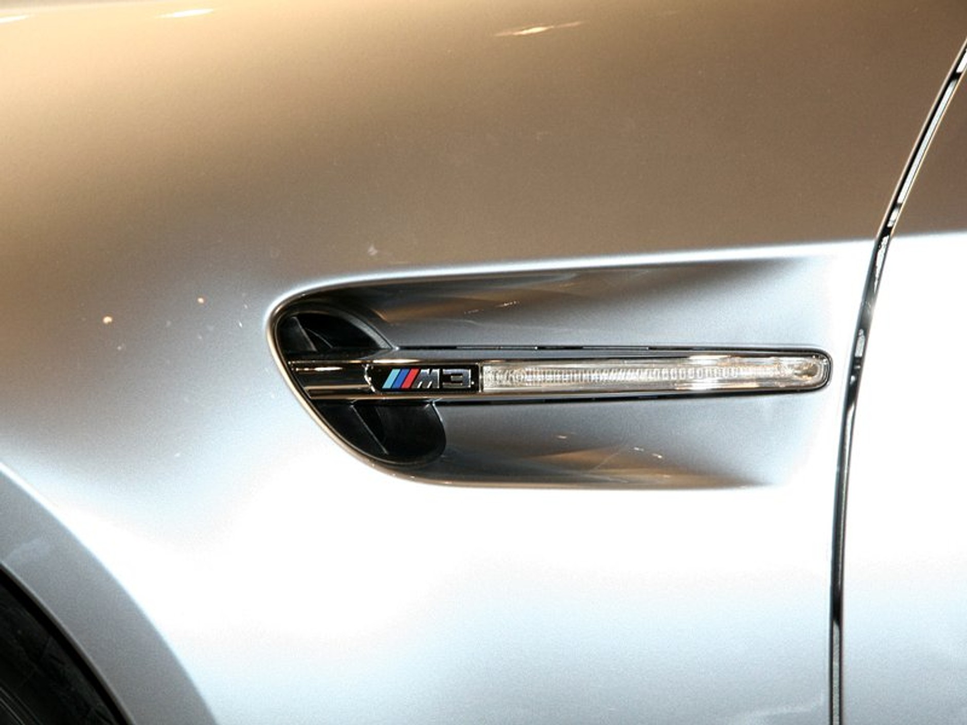 Genewa 2007: kolejne samochody w fotogalerii