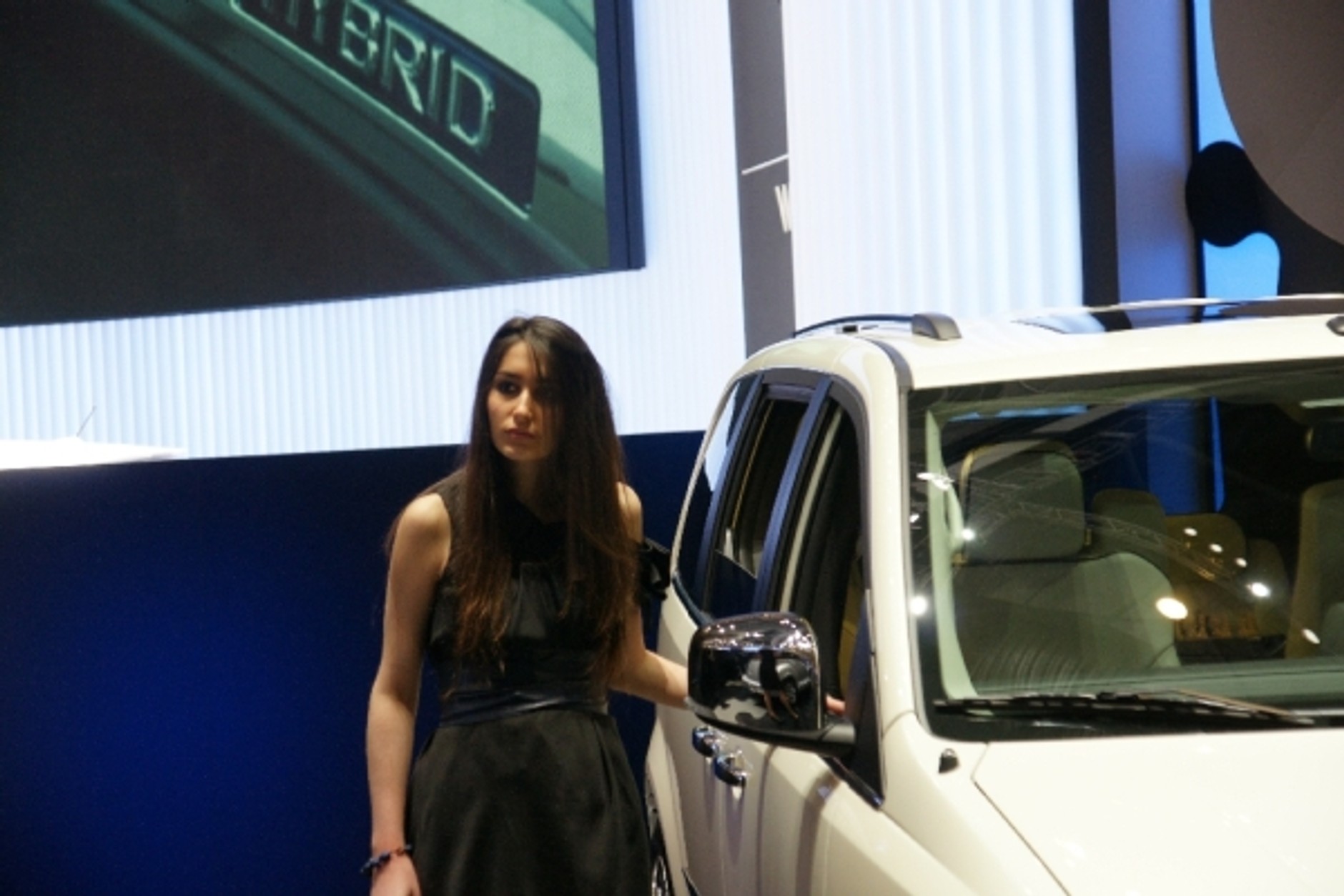 Genewa 2010: Dziewczyny z salonu samochodowego w Genewie (galeria)