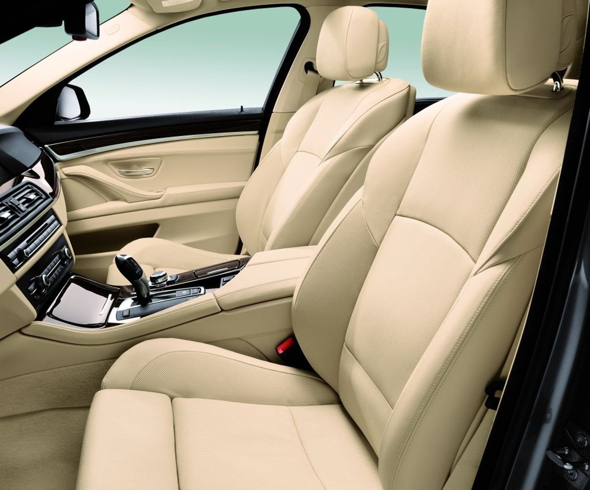 BMW Serii 5 - Bawarczyk nadal w formie