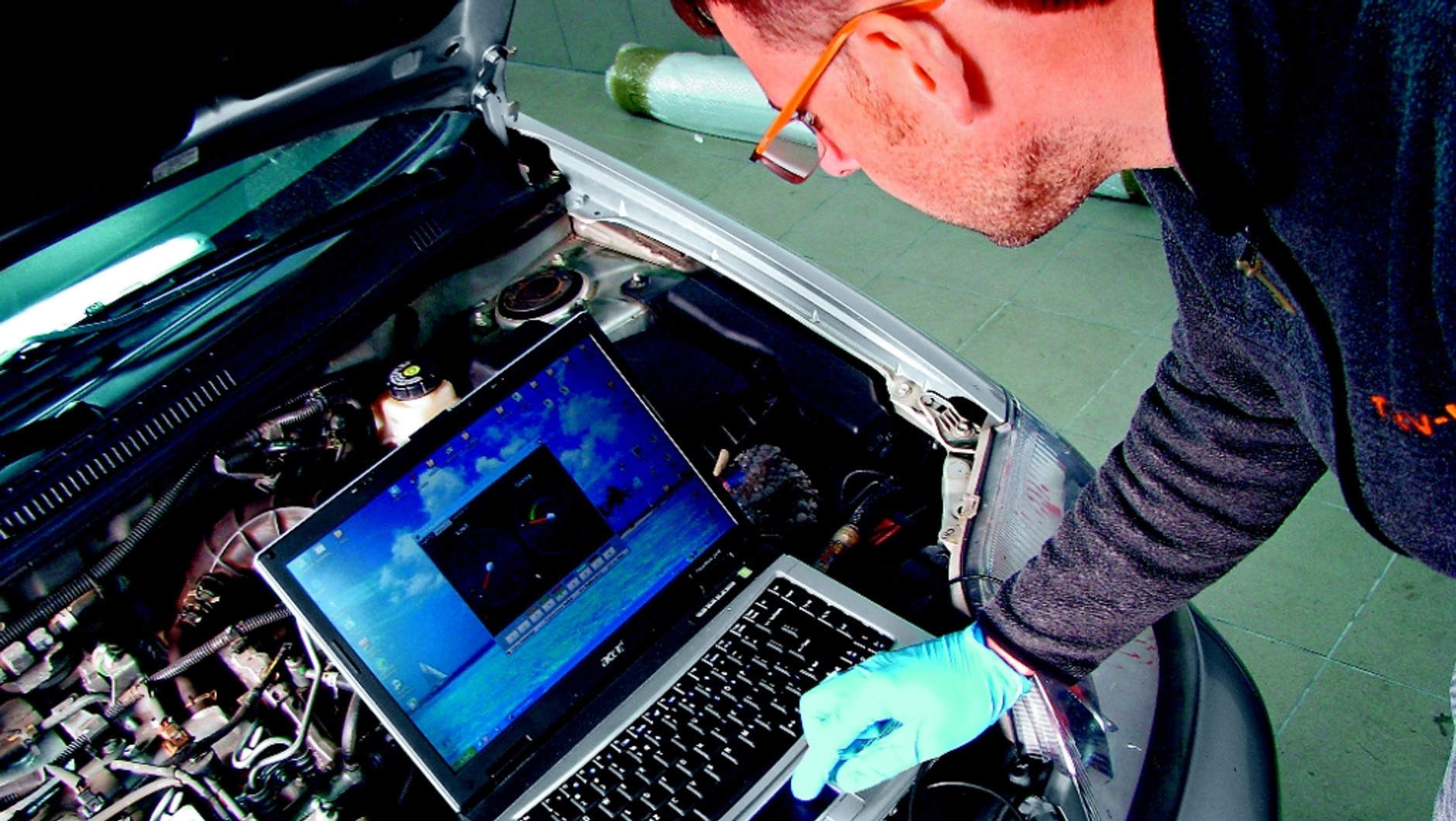 Chiptuning zmienia działanie sterownika jednostki napędowej. Pół biedy, gdy nowe programowanie przygotowali profesjonaliści