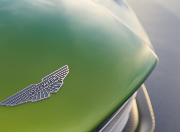 Aston Martin zwalnia pracowników. Firma podjęła decyzję