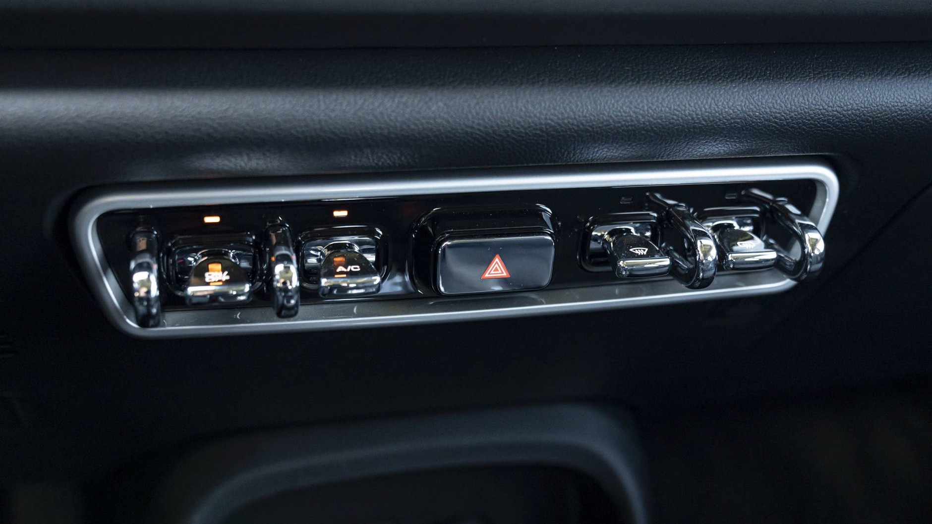 Test the Best – Ora Funky Cat