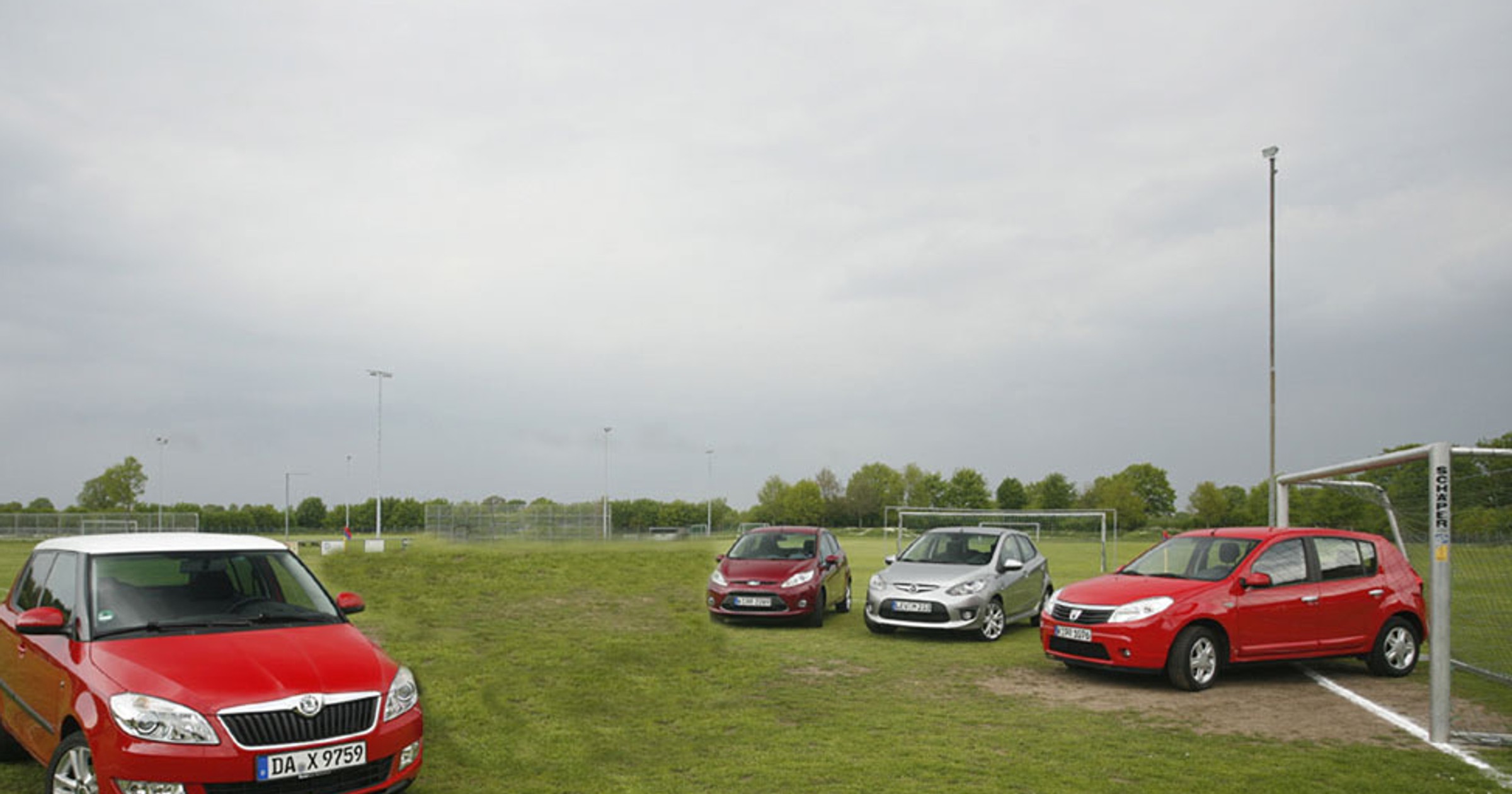 Skoda Fabia kontra Ford Fiesta, Mazda 2 i Dacia Sandero: Małe talenty ruszają do boju