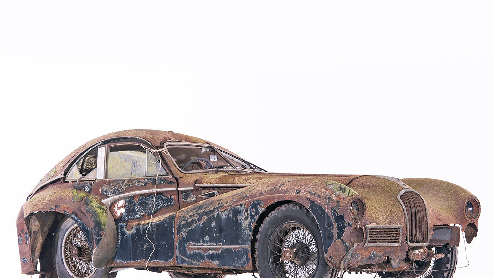 Unikatowy Talbot Lago nawet w takim stanie wyceniany jest na ok. 600 tys. euro.