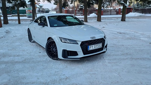 Czy dynamika i świetne prowadzenie to jedyne atuty Audi TTS?