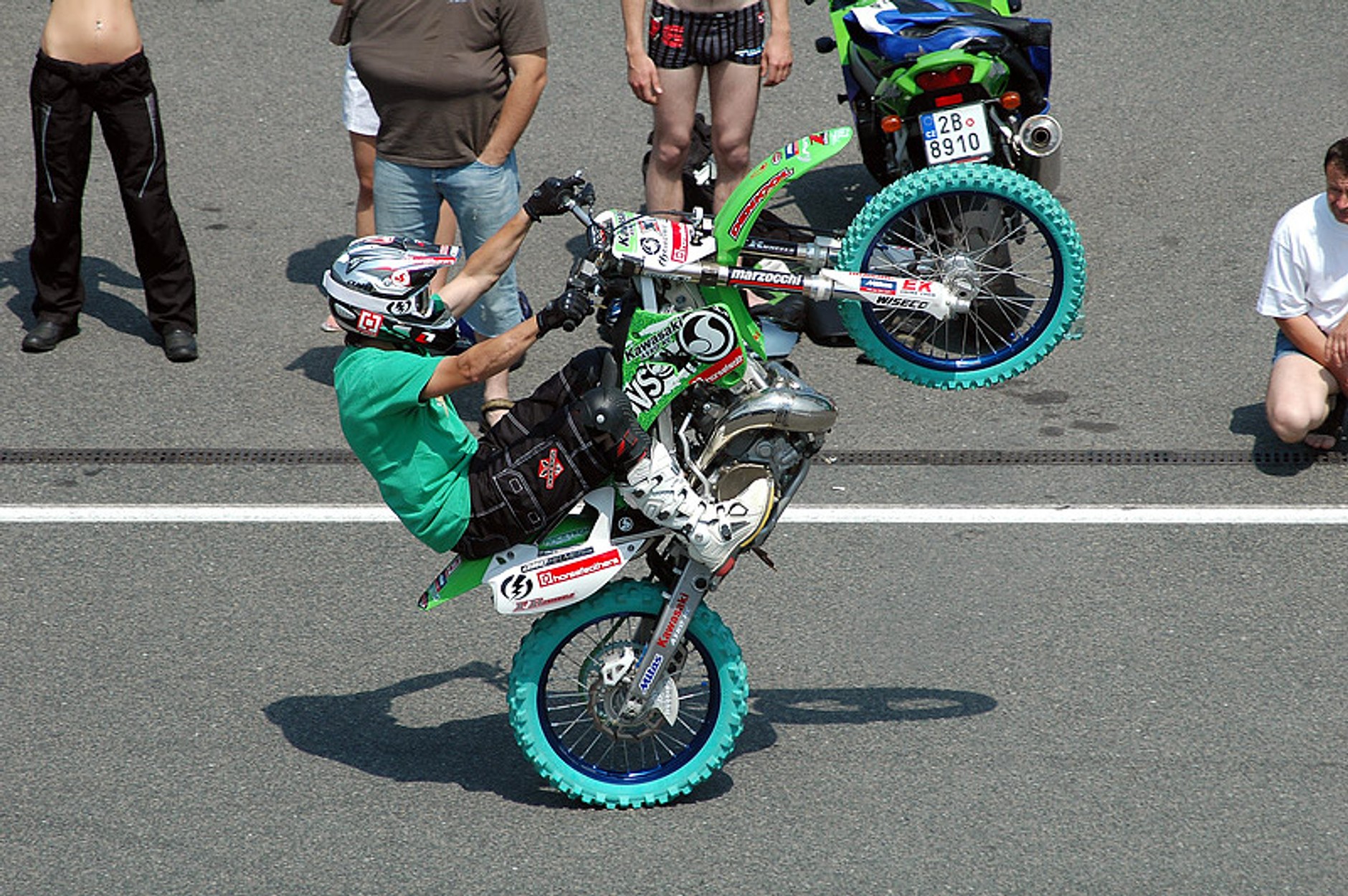 Dzień Kawasaki: tragiczny koniec małej ZX-6R Ninja (+ duża fotogaleria)