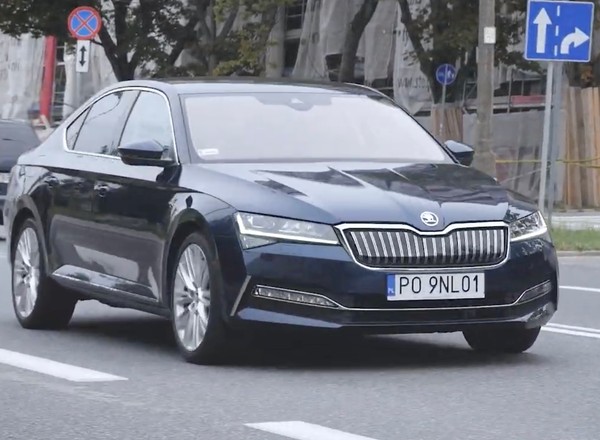 Skoda Superb iV – hybryda dla ciebie