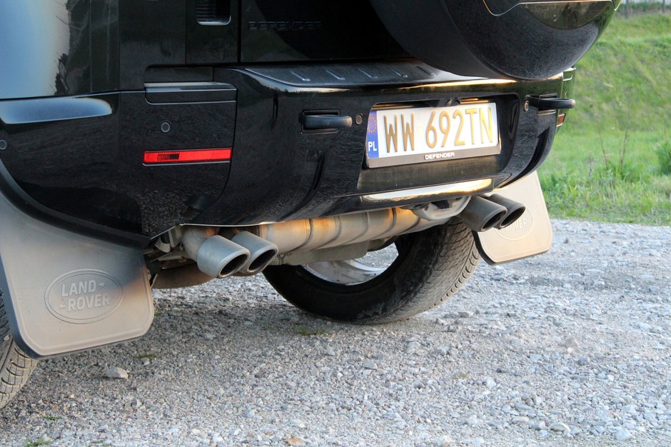 Land Rover Defender 90 V8