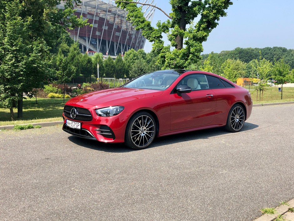 Mercedes E 300 Coupe