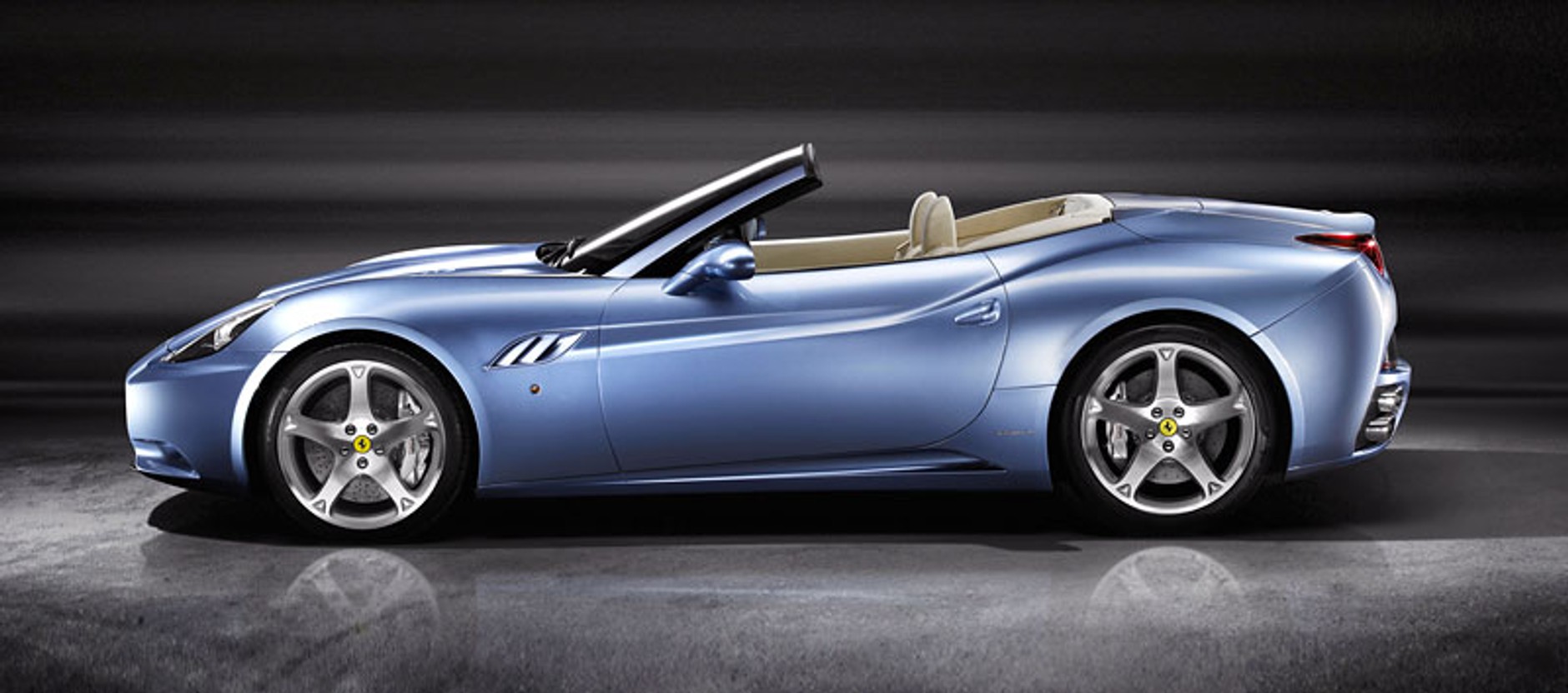 Ferrari California: kolejne informacje i nowe zdjęcia