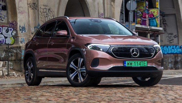 Mercedes EQA 350 4MATIC — ten elektryk potrafi zauroczyć kierowcę i zaskoczyć innych