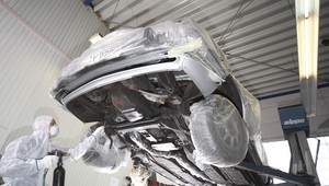 Jak zrobić zabezpieczenie antykorozyjne nadwozia? Radzimy, czym jak i za ile można zabezpieczyć auto przed rdzą