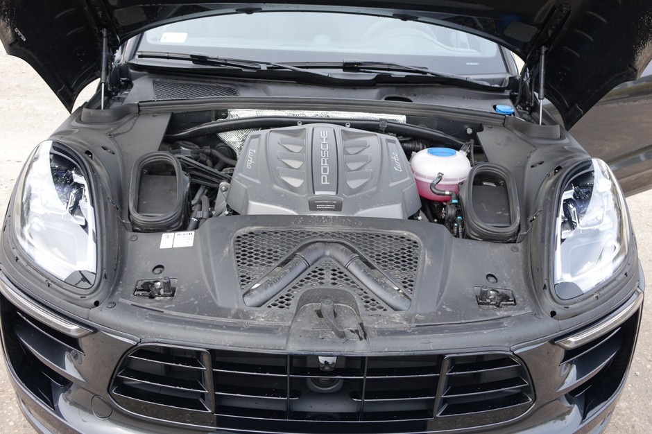 Porsche Macan Turbo
