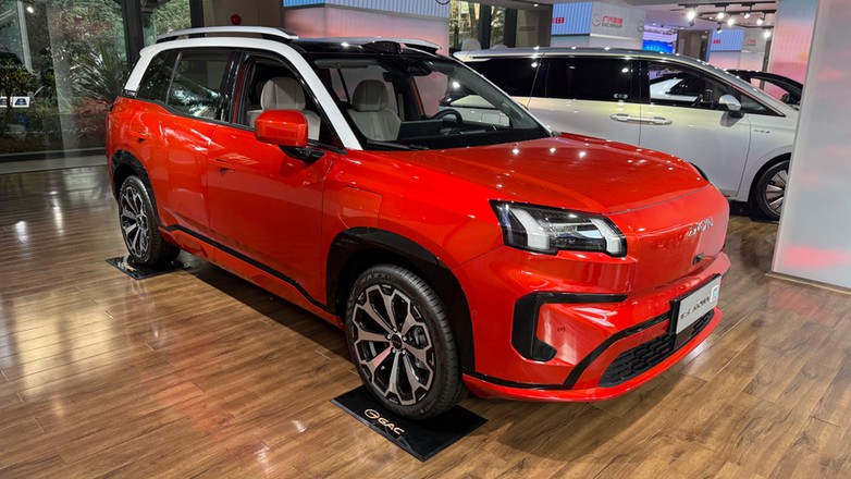 Dziś ten samochód dla przeciętnego polskiego kierowcy jest kompletnie nierozpoznawalny. Tymczasem już w tym roku będzie oferowany w polskich salonach