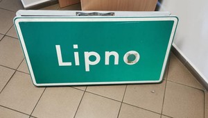 Kradł znaki do pokoju na ścianę. Teraz będzie oglądał ściany celi