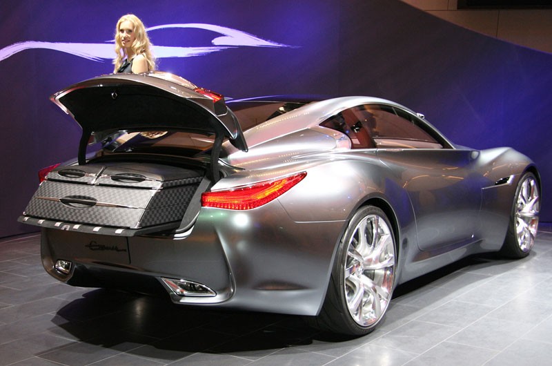 Genewa 2009: Infiniti Essence Concept (fotogaleria)