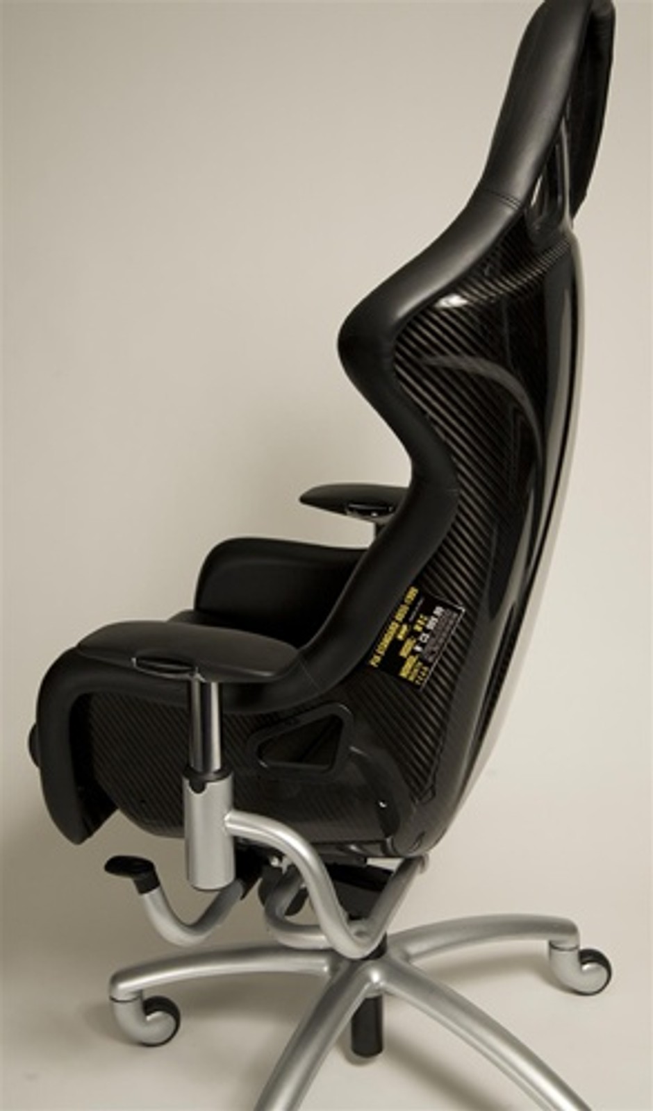 W biurze jak w sportowym aucie