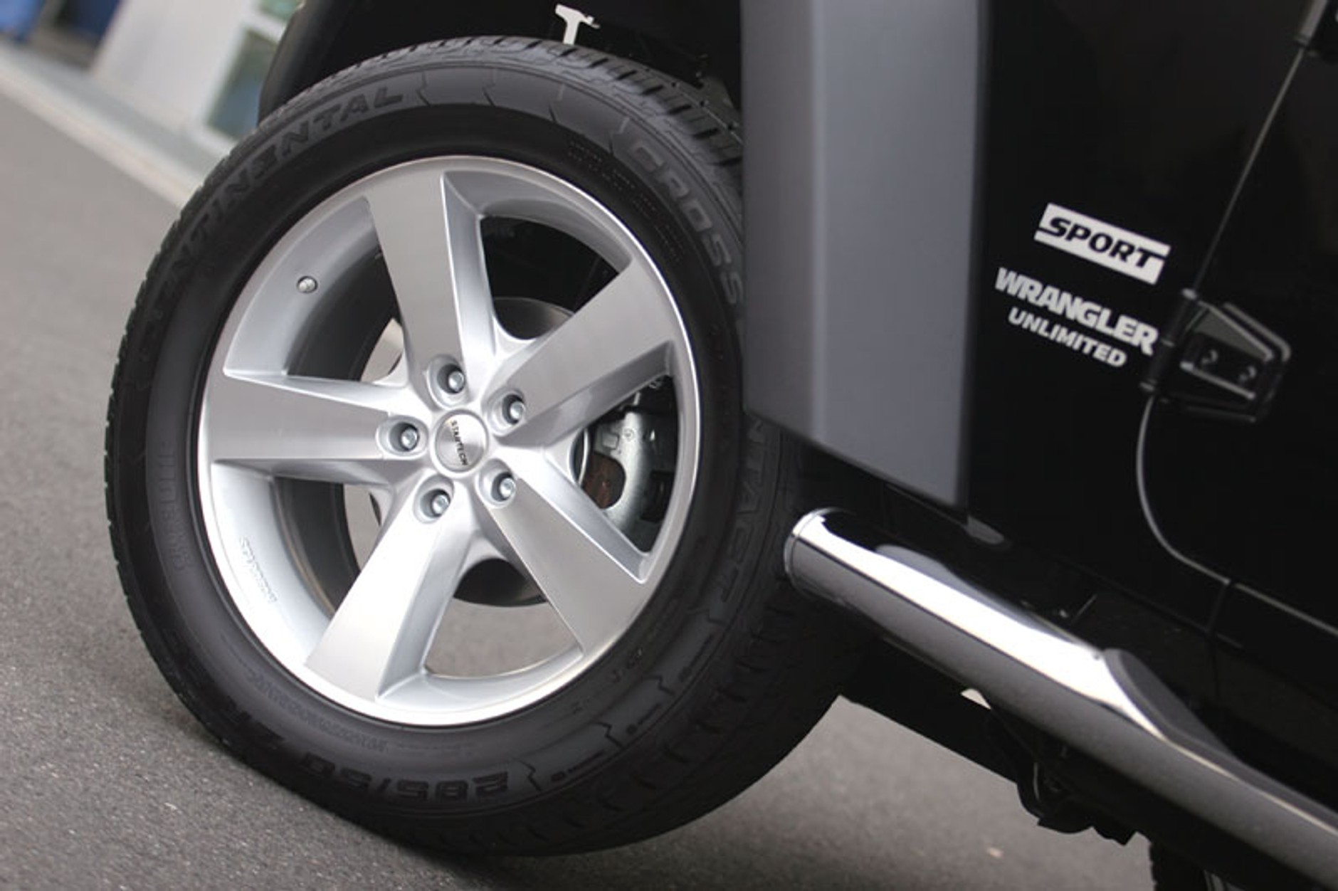 Jeep Wrangler Unlimited Startech – nigdy więcej terenówką