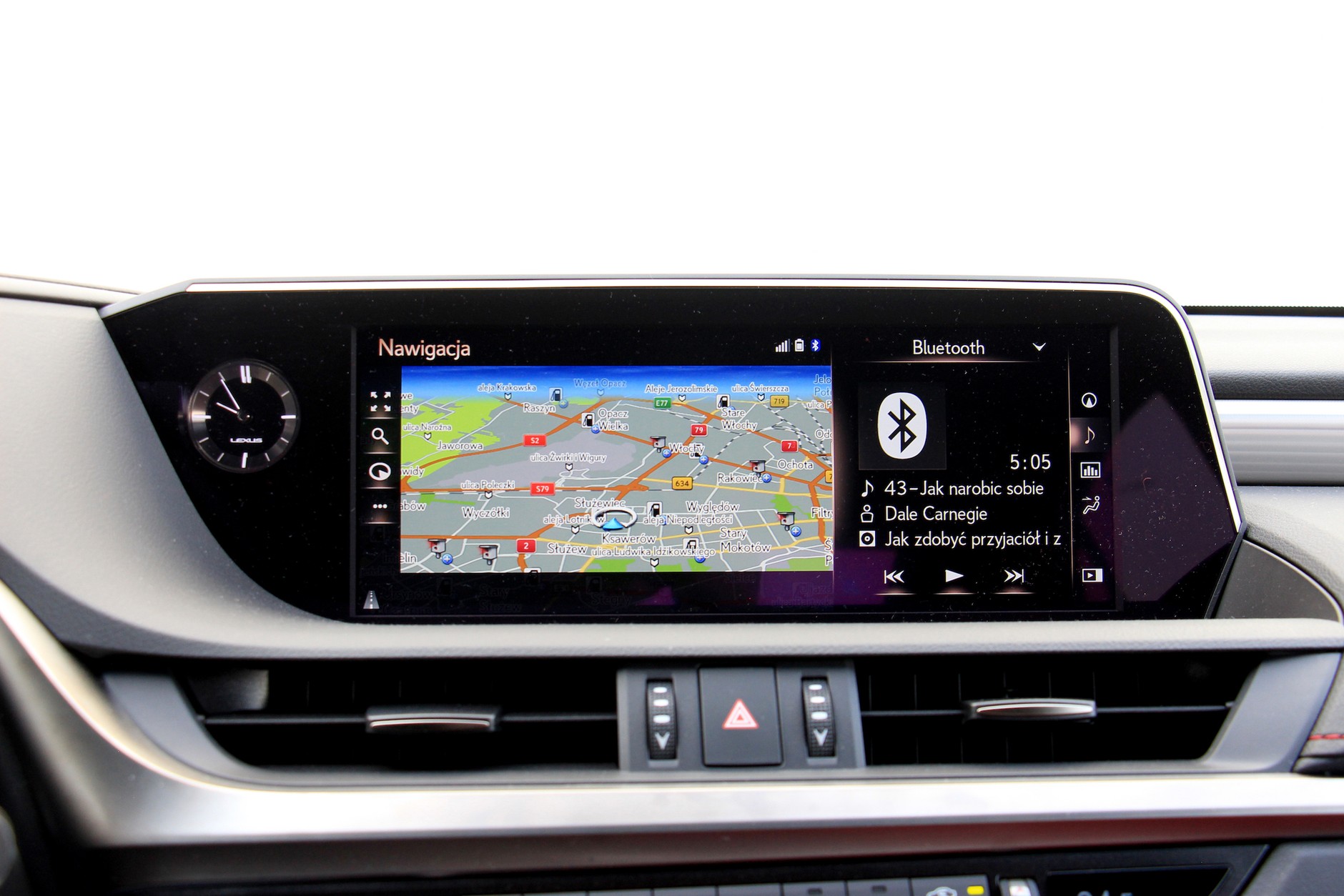 Lexus ES 300h, czyli nowy konkurent hybrydowej „Piątki” i „E-Klasy” | Test