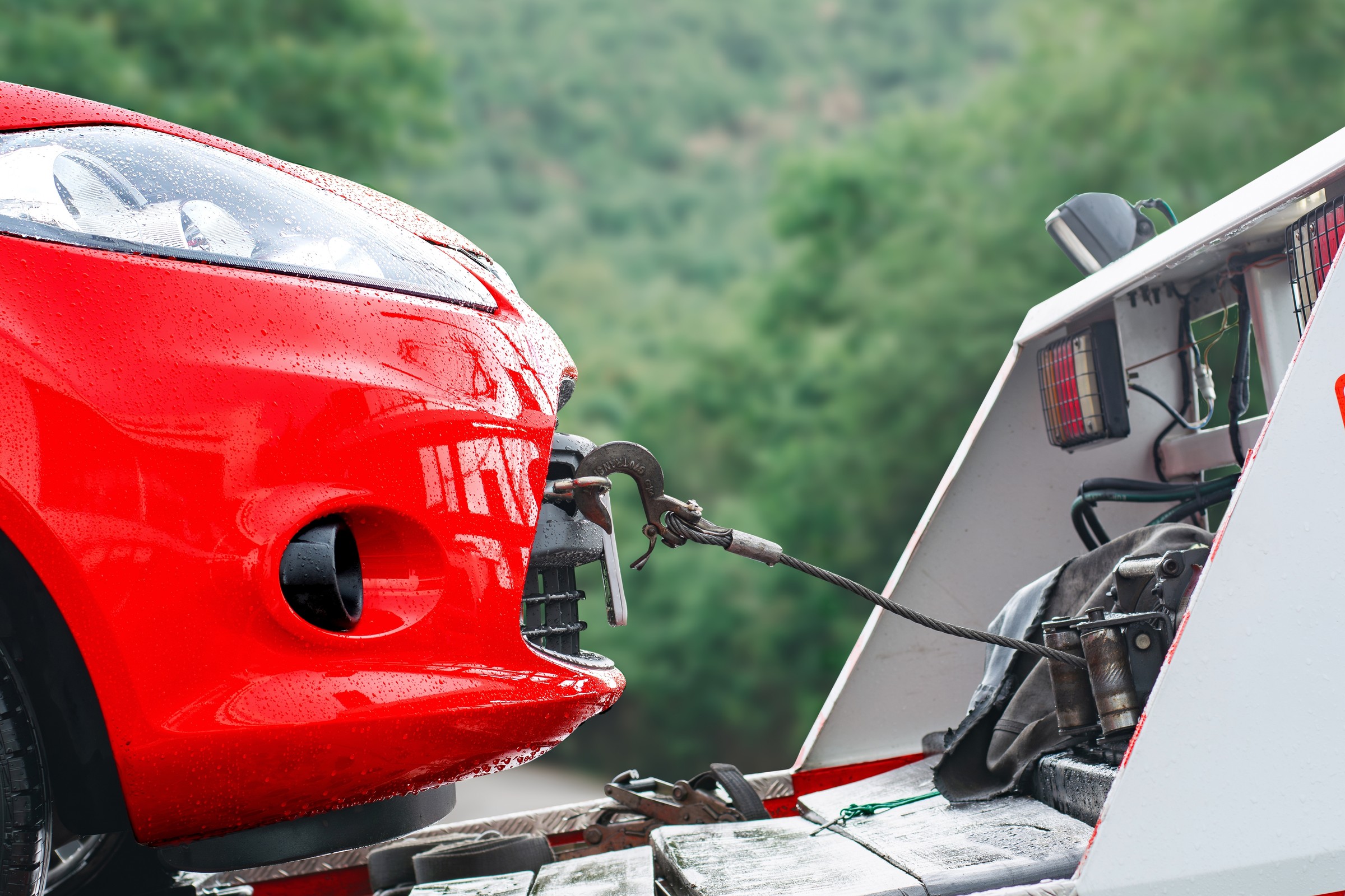 Pan Grzegorz kupił 6-letniego Forda w komisie. W drodze zatrzymała go policja i zaczęły się kłopoty