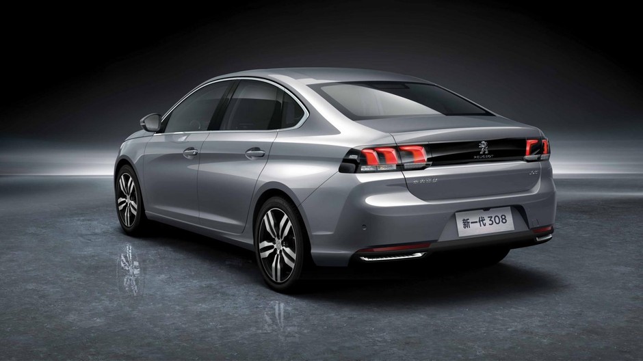 Peugeot 308 Sedan