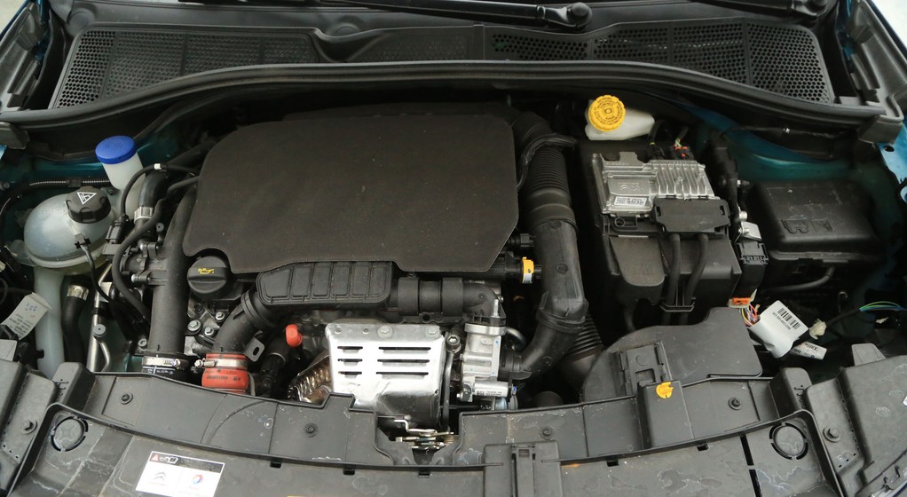 Citroen C4 Cactus 1.2 Puretech 130 - tylko airbumpów żal...