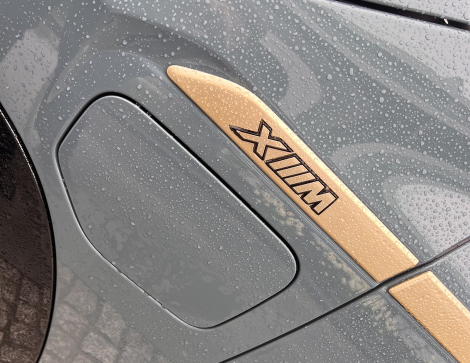 BMW XM (od 2023 r.)