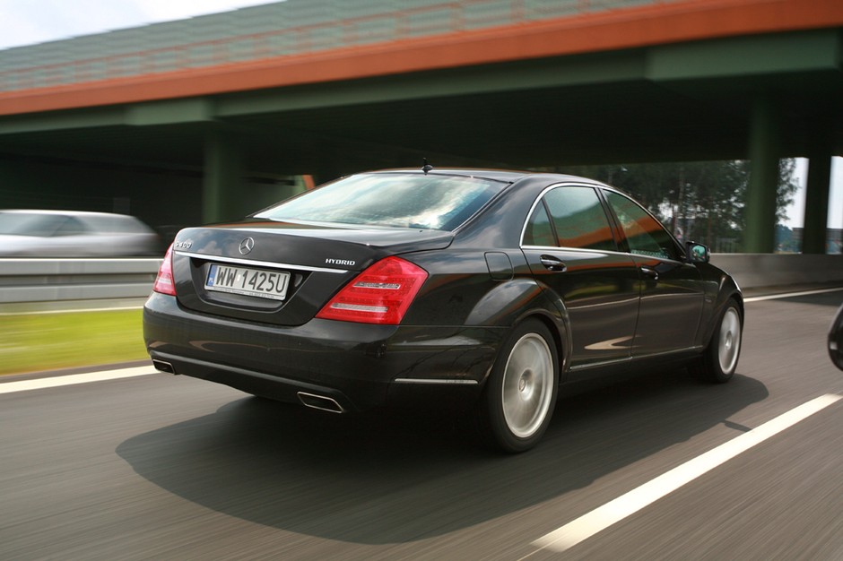 Mercedes S400 Hybrid - Pierwsza hybryda z gwiazdą (test)