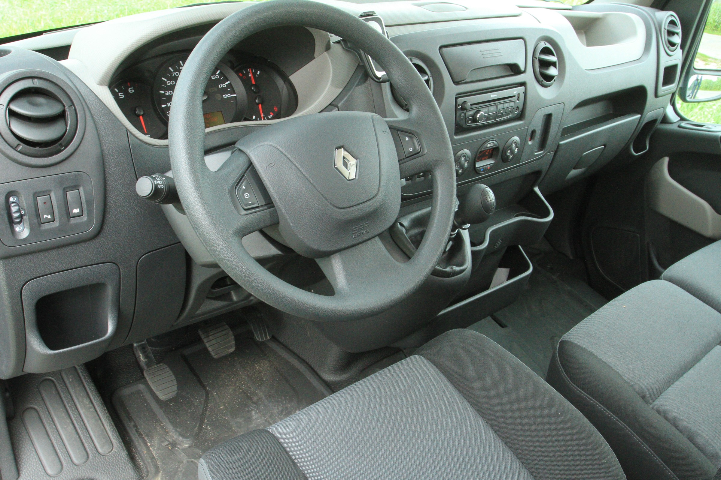 Import używanych samochodów używanych. To był rekordowy wrzesień