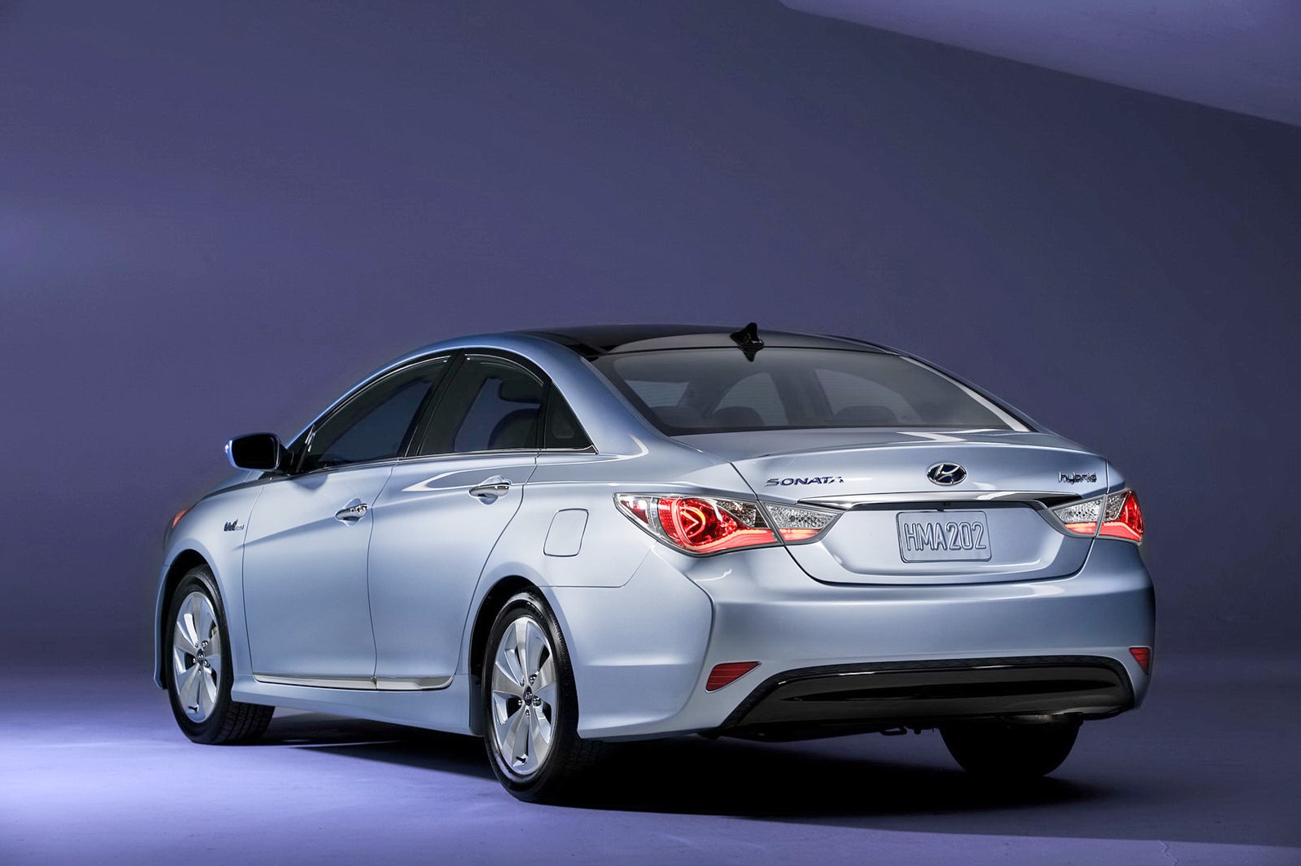 Nowy Jork 2010: Hyundai Sonata Hybrid dla oszczędnych Amerykanów