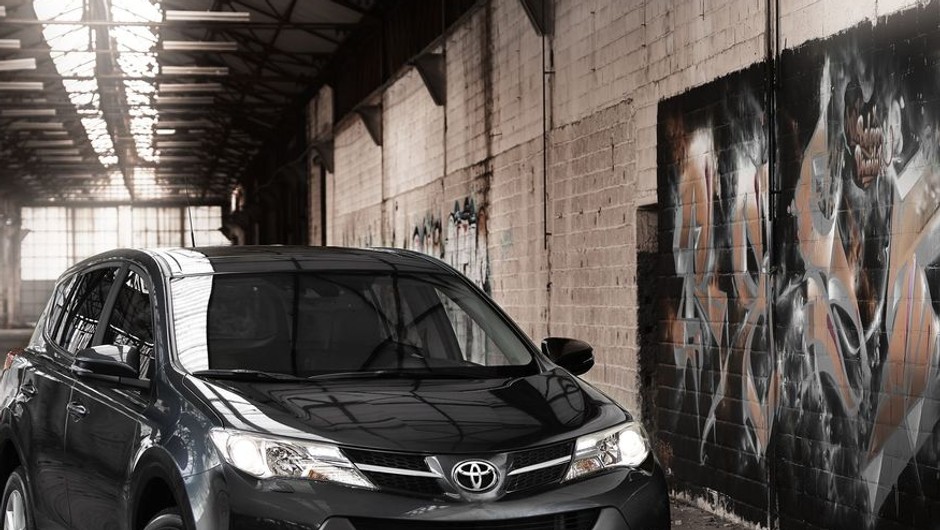 Czwarta generacja Toyoty RAV4 zadebiutowała w Los Angeles