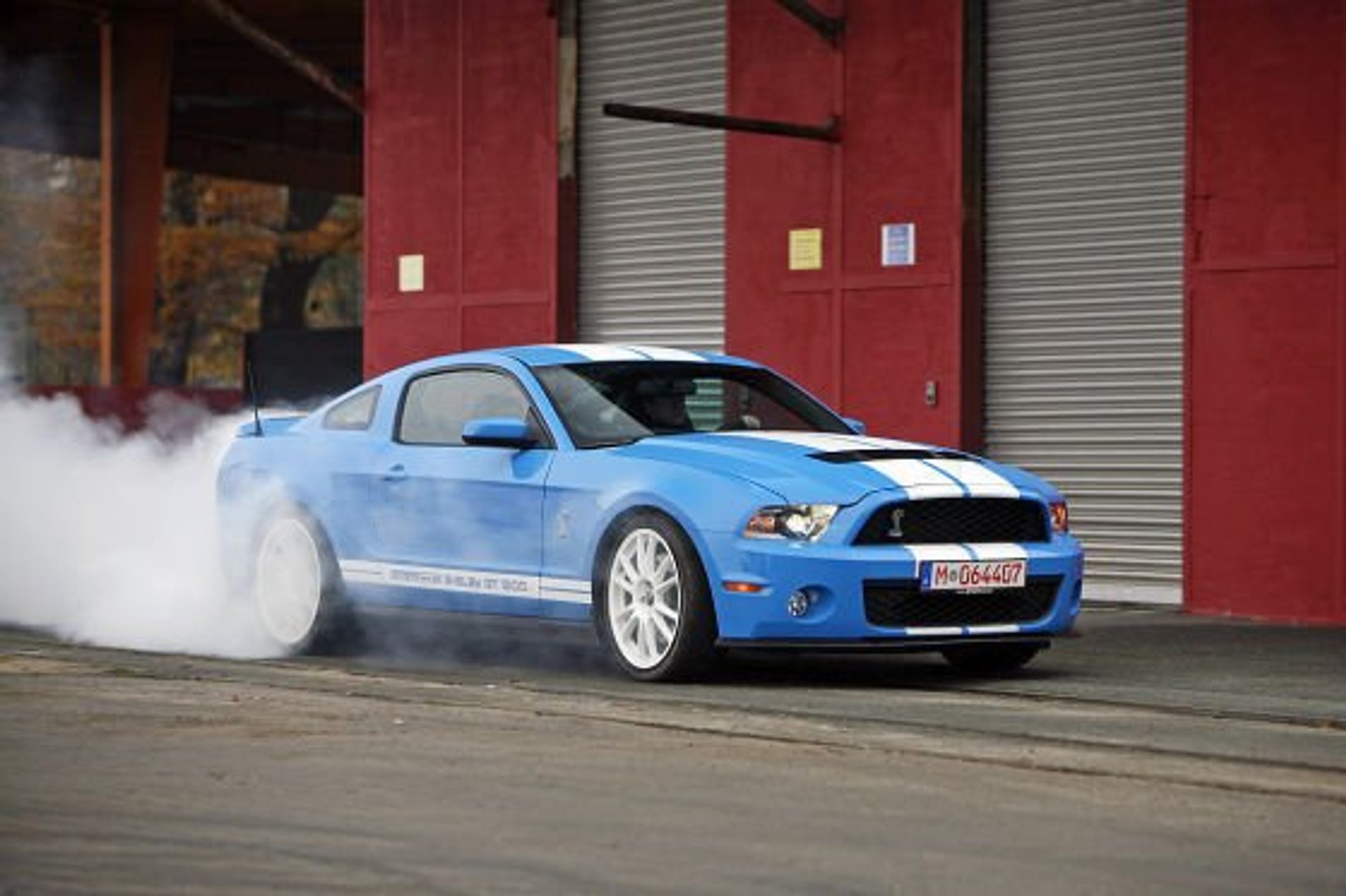 Camaro kontra Challenger i Mustang - V8 po tuningu wiele potrafi