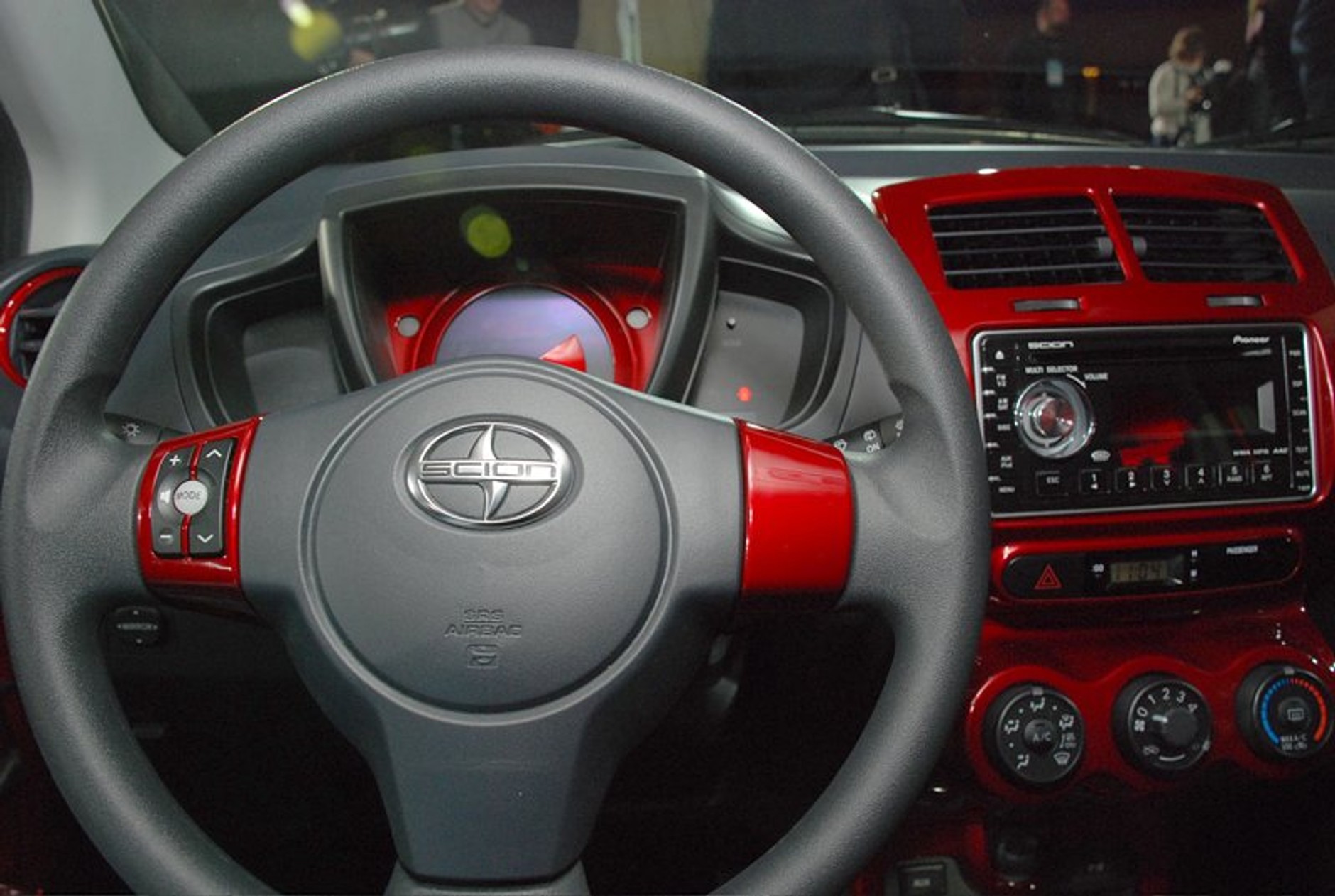 Scion xD 2008: muskularne pudło z doskonałym systemem audio