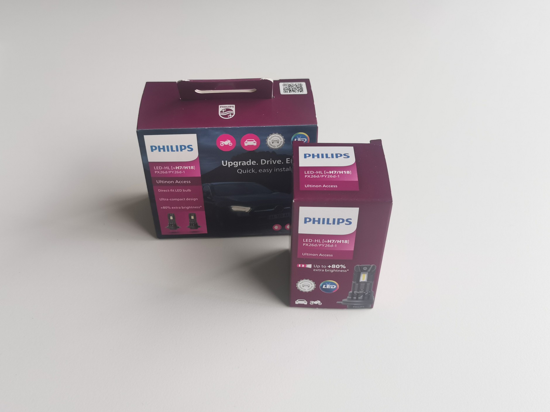 Na opakowaniu jest informacja m.in. o trwałości i mocy modułów, nie ma o strumieniu świetlnym. Wygląda na to, że jest zbliżony do tego, co emituje dobra żarówka