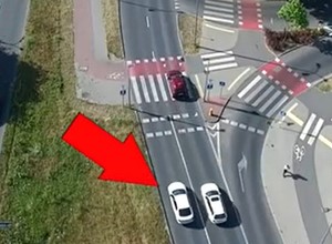 "Dronowa łapanka" w Bydgoszczy. Wpadli nie tylko kierowcy [Nagranie]
