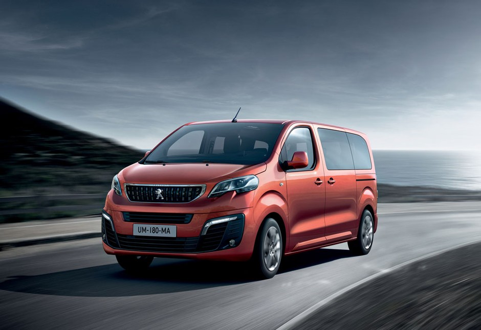 Peugeot Traveller wkracza do segmentu luksusowych busów!