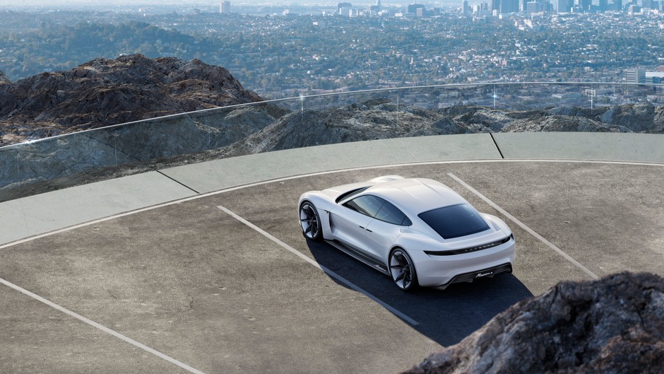 Porsche Mission E - zapowiedź modelu Taycan