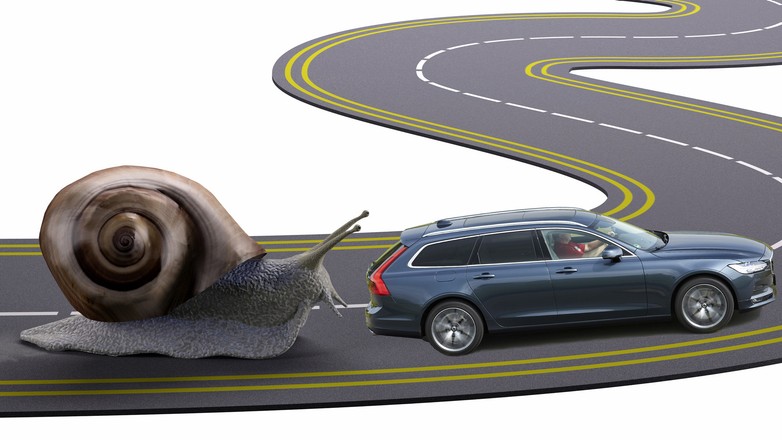 Szybciej niż ślimak. Na razie...