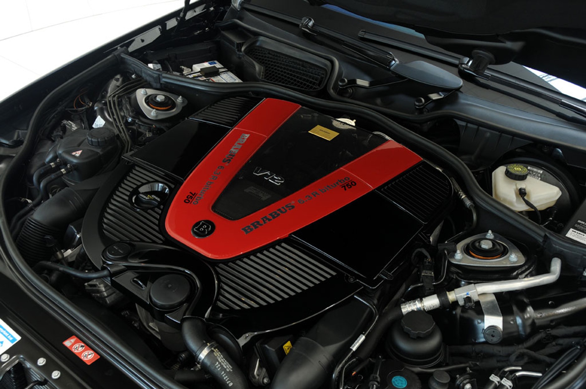 Najszybsze biuro świata osiąga 340 km/h