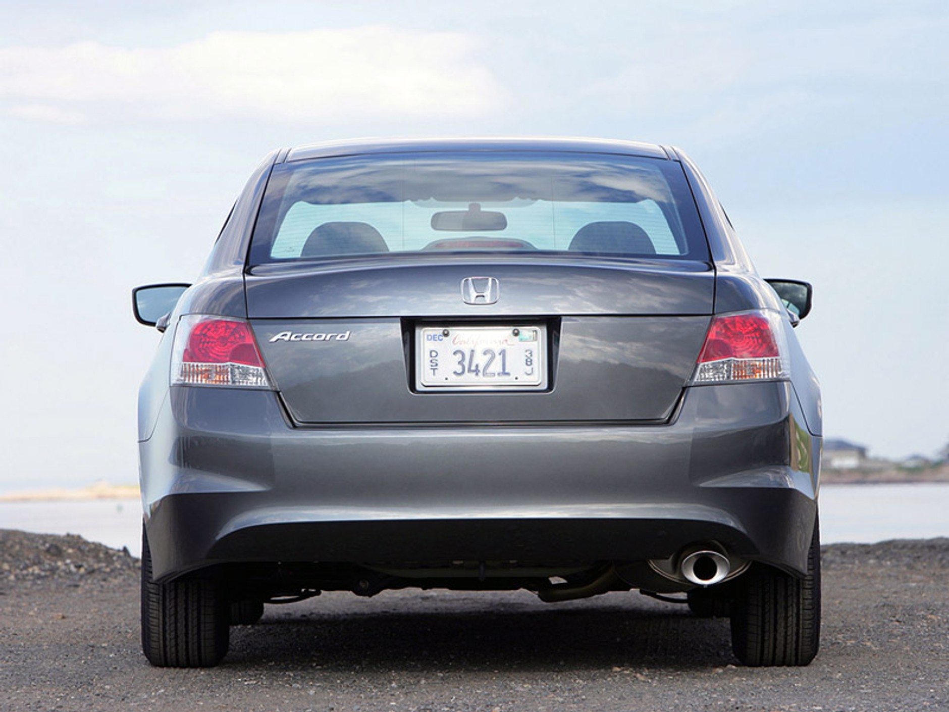 Nowa Honda Accord dla rynku północnoamerykańskiego