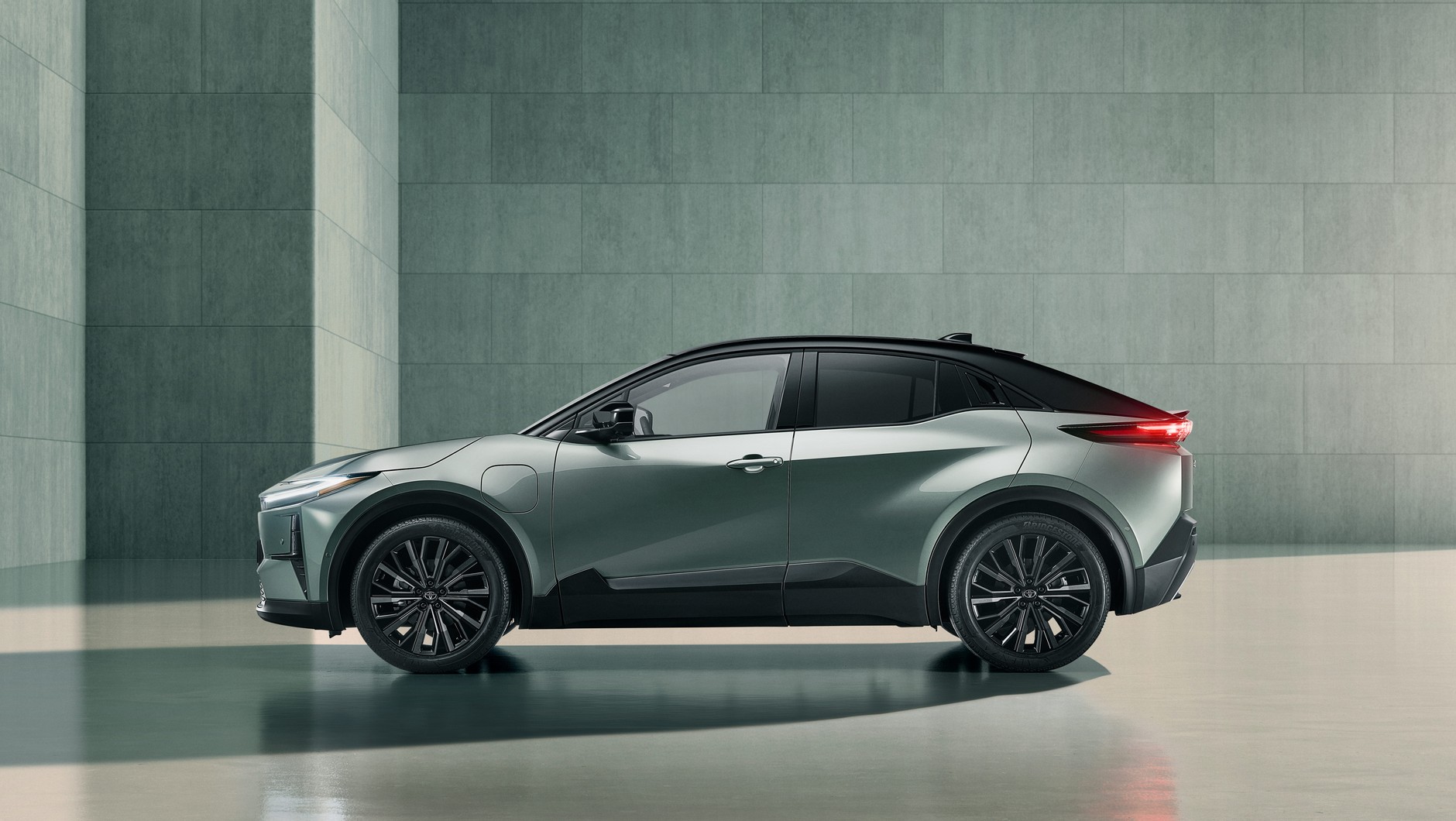 Toyota C-HR+ 2026