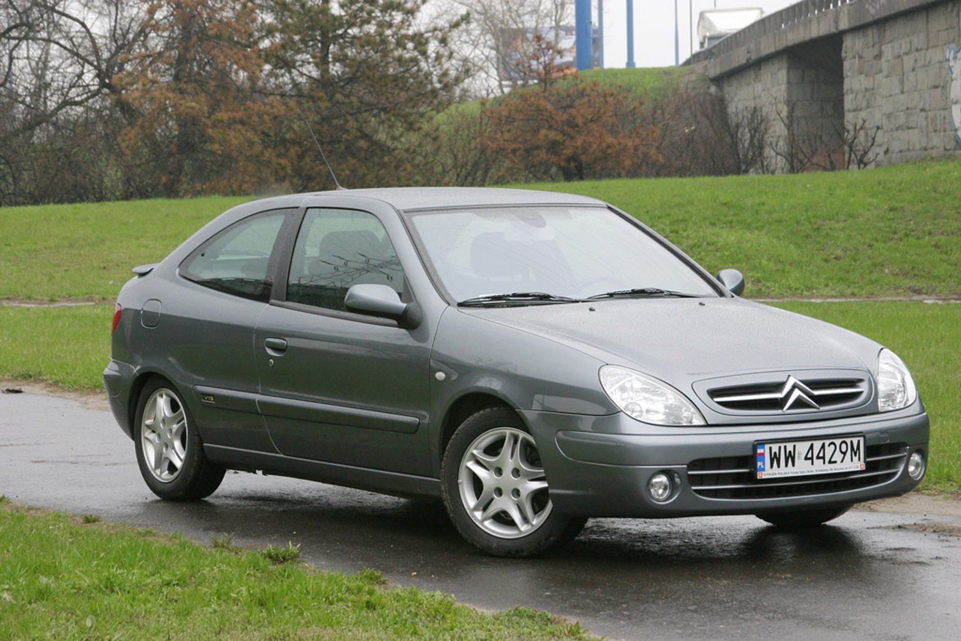 Duża moc niska cena: czy za 10 tys. zł kupimy 200 konne auto?