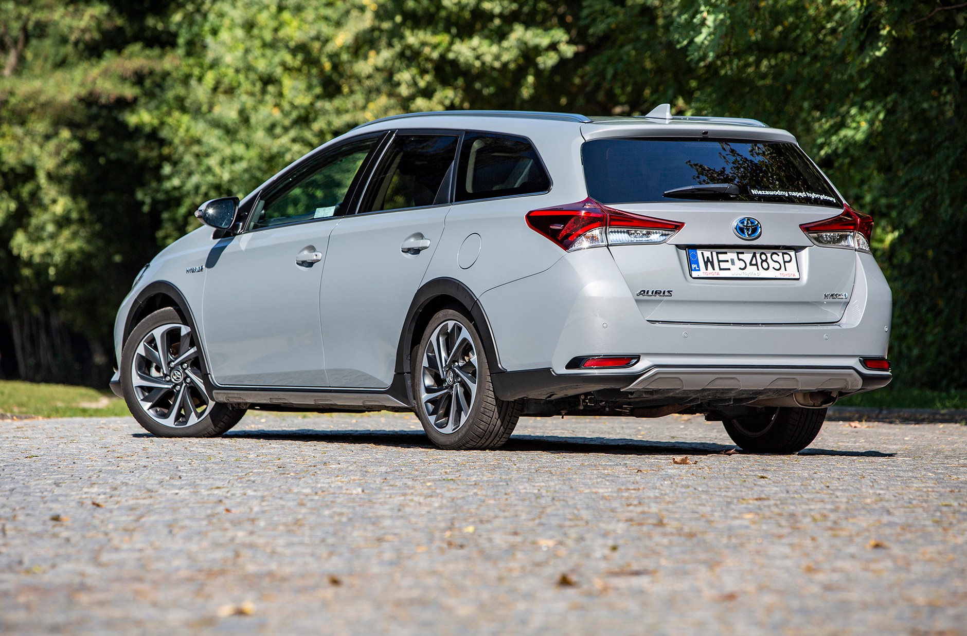 Toyota Auris Touring Sports kombi 1.8 Hybrid - hybryda dla aktywnych