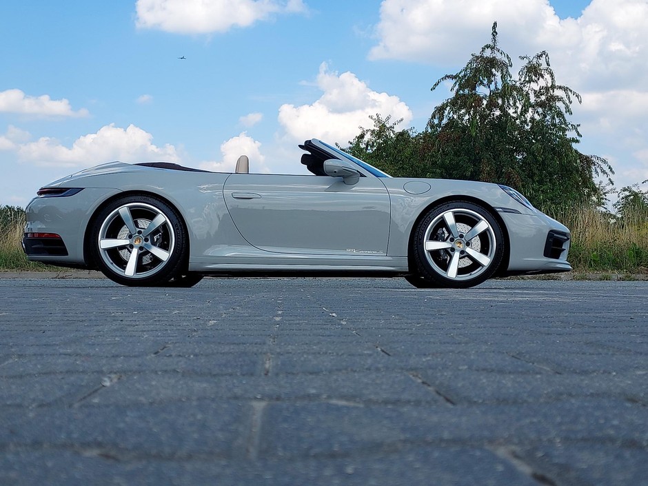 Porsche 911 Carrera S Cabriolet