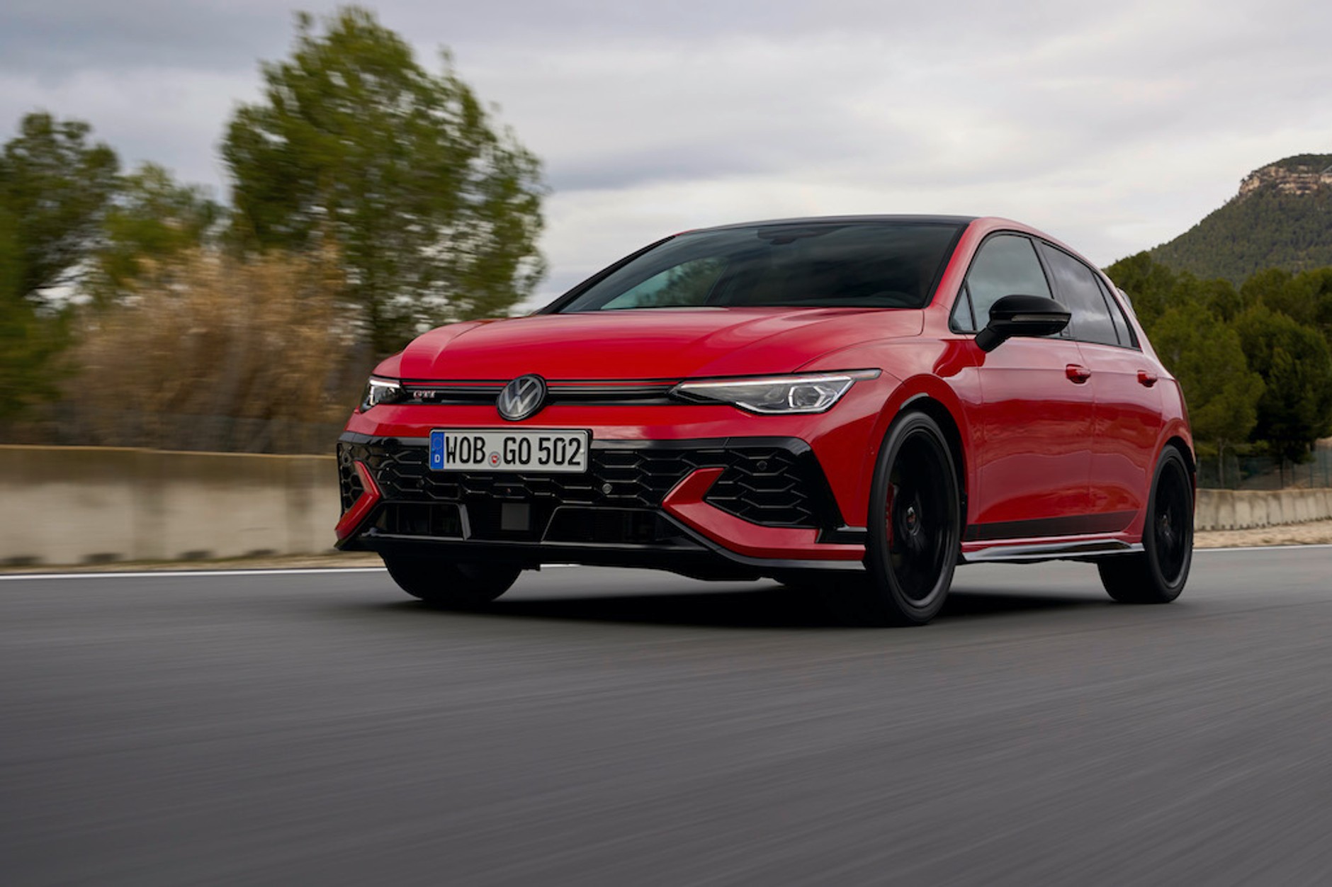 VW Golf GTI Edition 50