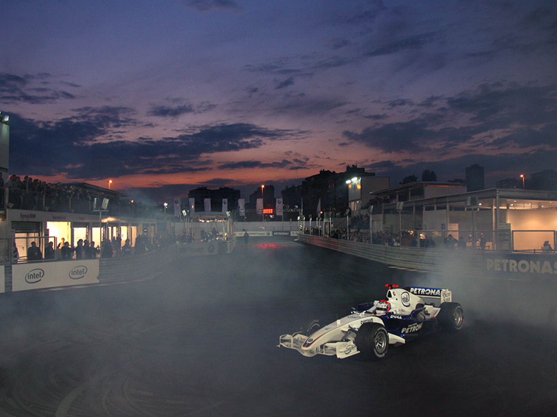 BMW Sauber F1 Pit Lane Park: Kubica w Warszawie - co zobaczymy na Bemowie (13-15.VI)